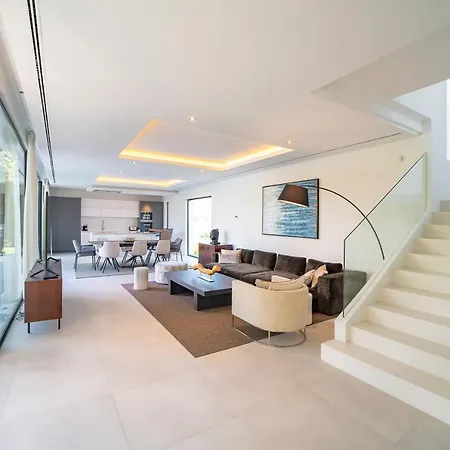Villa Luxury Mbh Estepona