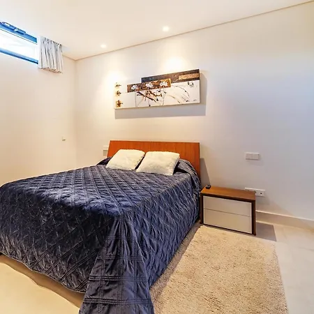 Luxury Mbh Estepona